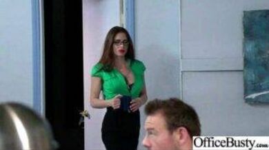Secretary Fucks Client Front Leaked Video